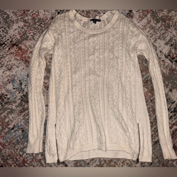 American Eagle sweater - Picture 3 of 4